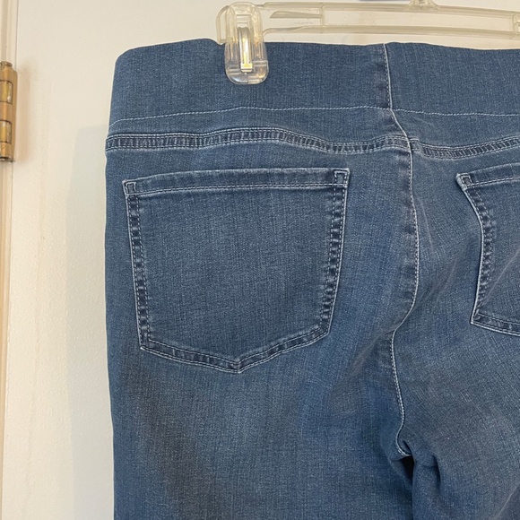 NYDJ Cool Embrace Lift X Tuck Mid Rise Jeans - Picture 6 of 9